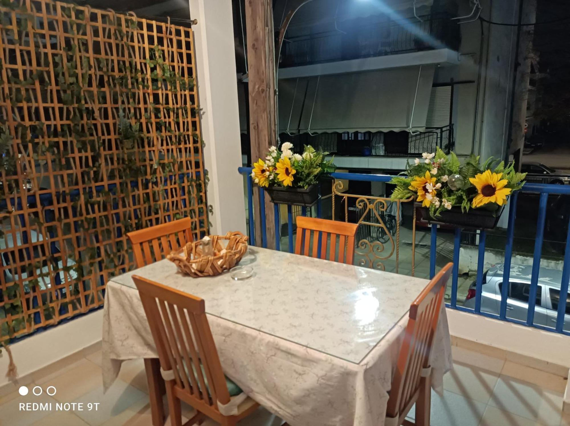 Central Sweet Home Larissa Buitenkant foto